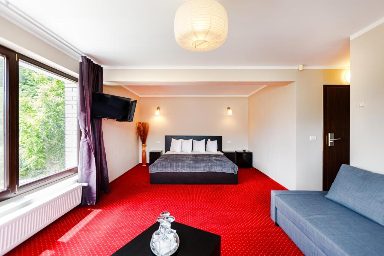 Rex Infinity View 4* Cazanele Dunarii 두보바 외부 사진